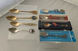 COLLECTORS SPOONS/ SOUVENIR STATES, CITIES, ATTRACTIONS/Lot of 8 - Picture 1 of 10