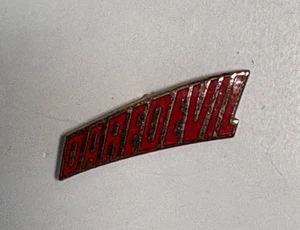 Vintage Daredevil Logo Marvel Comics Pin 1988 Planet Studios Murdock - Picture 1 of 1