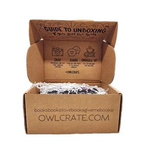 Owlcrate Magical Monthly Reads Box • Wicked Saints Signed + Goodies - Picture 1 of 6