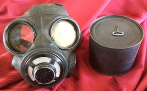 Canadian NOS C3 Military Surplus GAS MASK W/Unused & SEALED Filter - Size Med - Picture 1 of 15