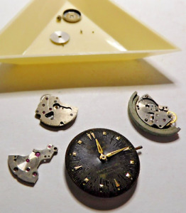 BULOVA 10 BPAC MOVEMENT WITH DIAL & HANDS FOR PART or REPAIR. 23 JEWELS