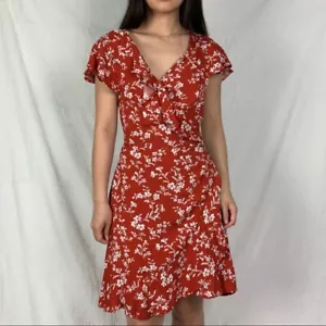medium red floral print true wrap mini dress - Picture 1 of 12