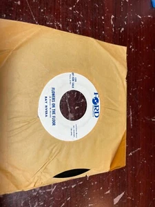 RAY RIVERA: FLOWERS ON THE FLOOR/I WALKED UP THE MOUNTAIN --- 45 - Promo - Imagen 1 de 4