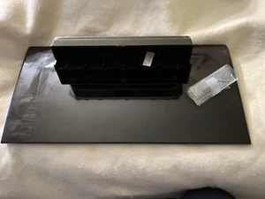 Vizio VL320M TV Stand VL370M Pedestal Base 1801-0531-0010 With Screws - Picture 1 of 3