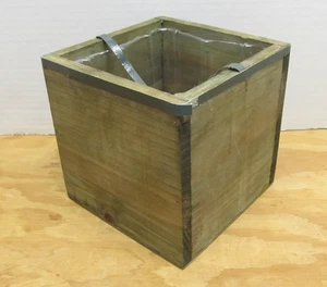 Hanging Wooden Planter Box: Measures 5"x 5"x 5" (820) - Picture 1 of 7
