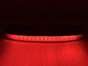 1997-2006 JAGUAR X100 XK8 XKR CONVERTIBLE REAR THIRD BRAKE LIGHT LAMP - Picture 1 of 4