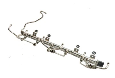 BMW 640I 2014 convertible (F12) 3,0 L (N55) riel inyector de combustible del motor con líneas Foto 1 de 4