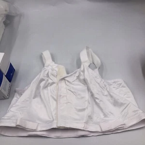 Lot Of 2 DeRoyal Surgical Bra Open in Front Velcro Brand New - M5001 34” C Cup - Picture 1 of 6