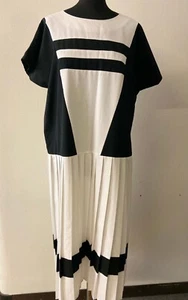 Vintage 80's Drop-Waist Summer Dress in Blue and White | Pleated Skirt | Size 16 - Picture 1 of 11