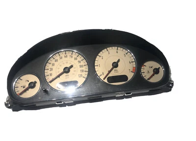 Cuadro de instrumentos Chrysler Town & Country 2003 50K con moldura cromada P05082402ac Foto 1 de 3