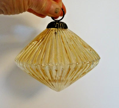 BOULE DE PARDON biconique verre jaune style DECO NOEL ancien H10,5 D12,5 TBE - Photo 1/4