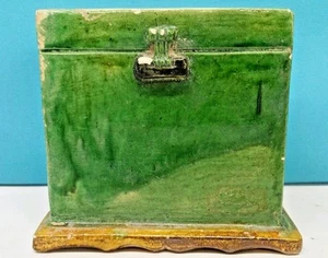 ANTIQUE HAN DYNASTY STYLE CERAMIC ENAMEL GREEN BOX - Picture 1 of 12