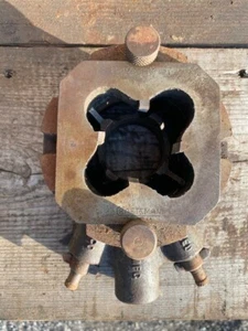 Vintage REED No. 84 Pipe Threader Threading Tool With Craftsman 1-1/2 Die - Picture 1 of 6