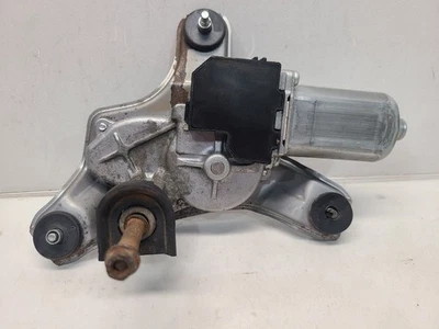 Двигатель заднего стеклоочистителя 2001-07 Toyota Highlander  - Изображение 1 из 4