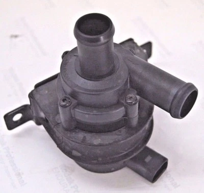 *Original Zusatzwasserpumpe + Halterung 1K0965561L VW Polo - Bild 1 von 2