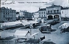 cpa D47 - TONNEINS > Place Du Château Et Du Marche