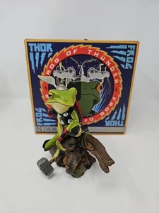 Sideshow Thor Frog Diorama Statue Bust Frog of Thunder - Picture 1 of 5