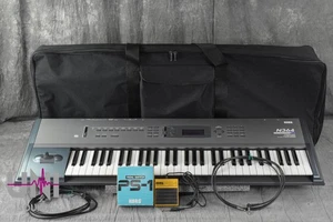 KORG N364 Music Workstation Synthesizer in Good Condition - Picture 1 of 24