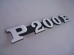 Genuine Piaggio Vespa P200E Side Panel Badge P200E VSX1T 1977- 1983 Fixing Clips - Picture 1 of 1