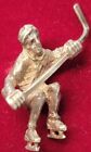 VINTAGE STERLING SILVER HOCKEY PLAYER 🏒  Tie Tack Lapel Pin 