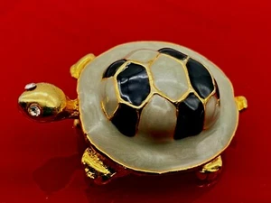 Stunning Vintage Enamel Turtle Design Gold Metal Pin Brooch - Picture 1 of 9