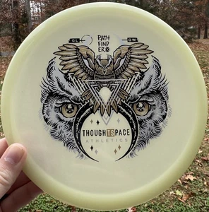Disco de rango medio Thought Space Athletics Glow Pathfinder raro “Fly By Night” 177 g - Imagen 1 de 3