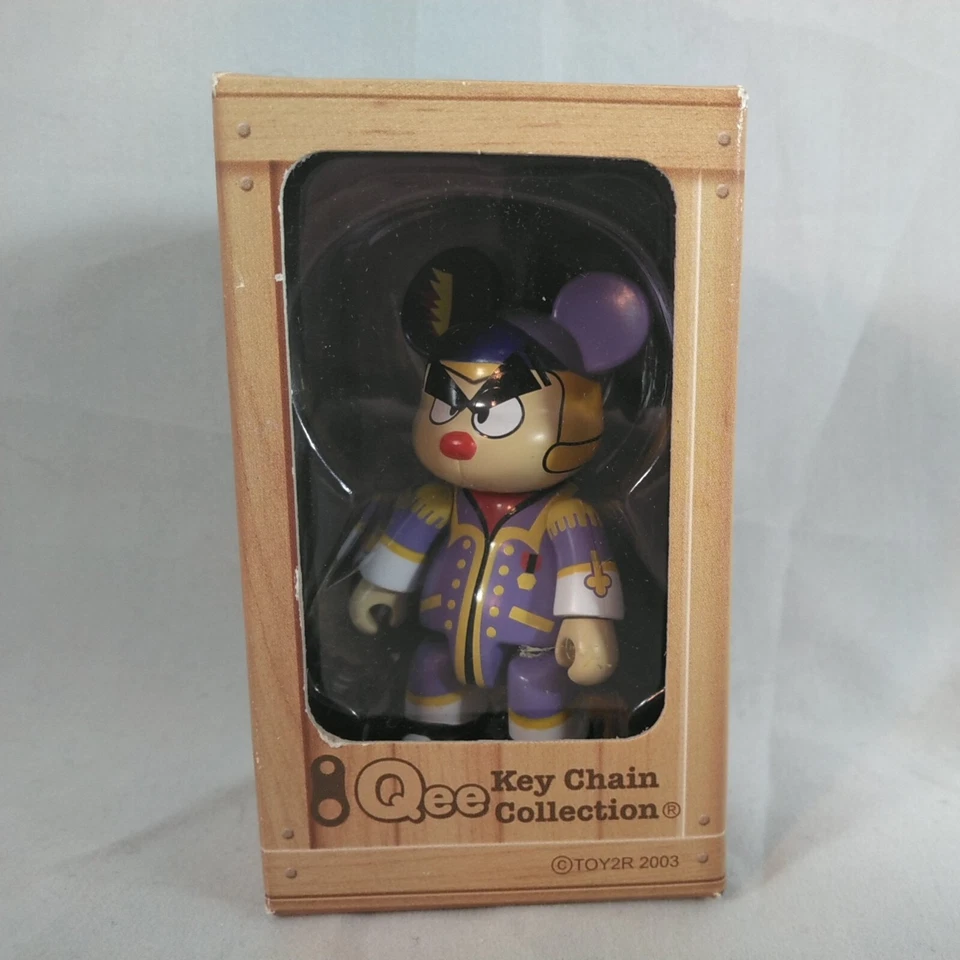 Signed OBEY Shepard Fairey Qee OX-OP 2.5" figure Toy2r street art urban vinyl