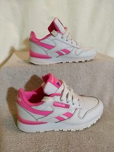 Reebok Girls Leather Step ’n’ Flash White Atomic Pink Shoes, Size: 1 #MT18+19 - Picture 1 of 15