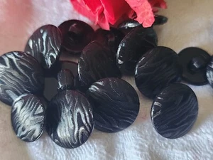 Lot 18 boutons noir motif damas panaché 1,3 cm et 1,5 cm ref 2087 - Imagen 1 de 4