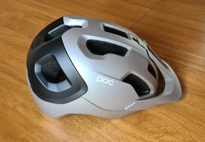 🚲 POC Axion Race MIPS Helm - UVP160€ - Brandneu / Originalverpackt - Bild 1 von 15