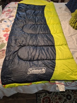 Saco de dormir Coleman Spider 20 grados clima frío 84" x 36" Foto 1 de 4