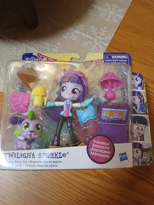 My Little Pony Twilight Sparkle Equestria Niñas Minis Juego de Fiesta de Pijamas Foto 1 de 4