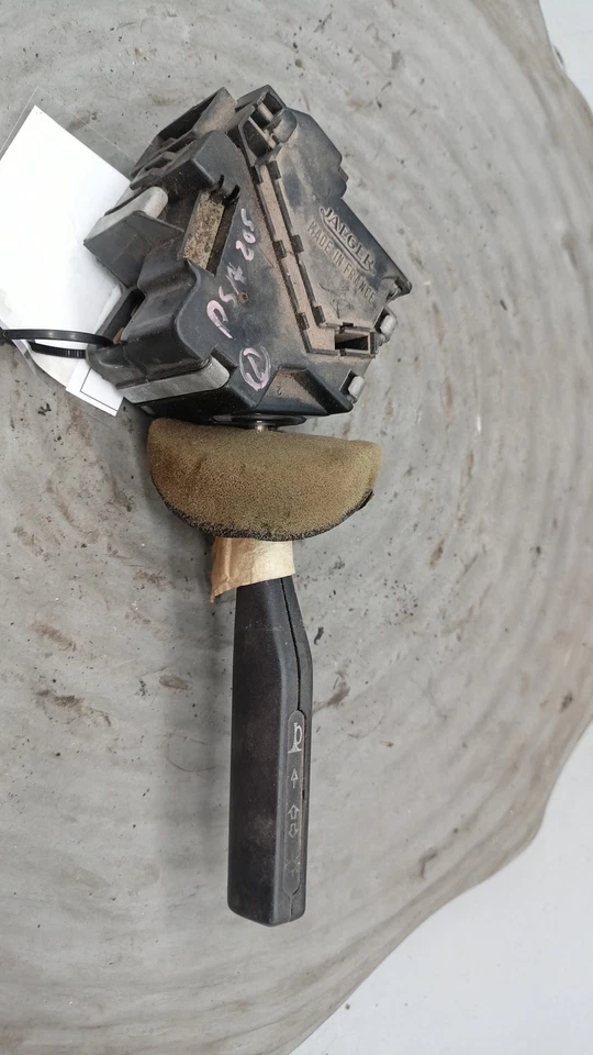 9751814980 centralina luci per PEUGEOT 205 I (741A C) 1.4 1983 - Immagine 1 di 4