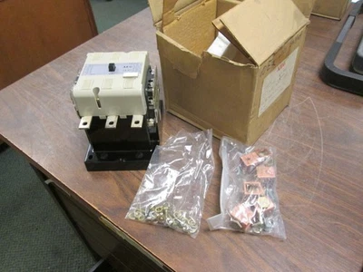 AEG Contactor LS 107.22 480V Bobina 135A 600V con tacos Nuevo excedente Foto 1 de 4