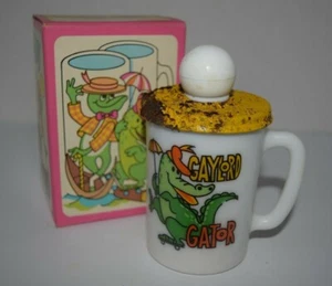 VINTAGE AVON - GAYLORD GATER - NON TEAR SHAMPOO MUG - LID BAD SHAPE EMPTY - Imagen 1 de 3