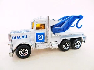MATCHBOX SUPERFAST 1-75 MB61 'PETERBILT POLICE 911 WRECKER/TOW TRUCK' 61 VINTAGE - Picture 1 of 6