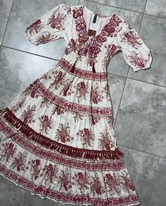 Me 2 Magic Anthropologie Maxikleid Elfenbein Rot Metallic Pailletten Stufen Boho L Neu - Bild 1 von 20