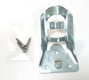 Soporte de acero estampado vintage para poste de bandera de 3/4" - acero galvanizado - Imagen 1 de 9
