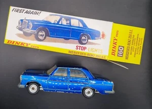 Dinky Toys Mercedes 250 SE Stoplight  - Bild 1 von 8