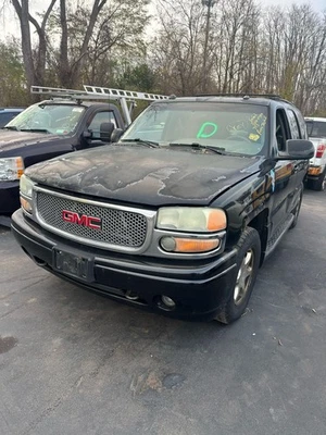 03 04 05 06 07 08 09 GMC YUKON Air Conditioning AC Compressor - Image 1 of 4