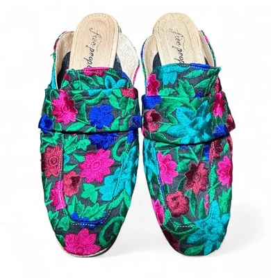 Mocasines florales bordados Free People Brocade At Ease para mujer hechos en España- 9 Foto 1 de 4