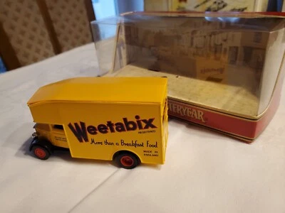 Matchbox , Models of Yesteryear , Y31 Morris Courier Van "Weetabix" - Bild 1 von 4