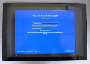 Microsoft Surface Pro 7, 12.3", Black, 256GB, i7, 16GB- Remote management lock - Picture 1 of 9