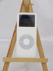 Apple iPod Nano 1st Generation 4GB Media Player Model A1137 - Picture 1 of 11