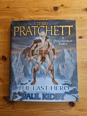 2001 Signed First Edition Terry Pratchett The Last Hero - Image 1 of 4
