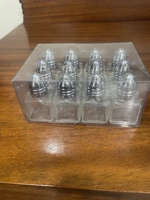 Lot Of 12 Vintage Mini Salt & Pepper Shakers. Made In Taiwan. - Image 1 of 4