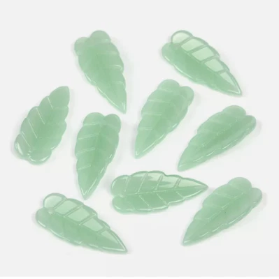 50x Glass Leaf Beads Lampwork Pendant 10x23mm with Hole 1.5mm DIY Jewelry Making - Image 1 of 2
