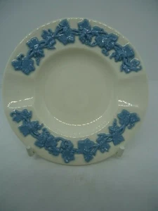 Wedgwood Queensware Ashtray White Blue Vintage British - Picture 1 of 5
