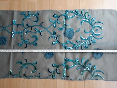 Kreativstoff Organza Stickerei Blumen Pailletten blau ca. 1,33m Länge x Breite - Bild 1 von 4