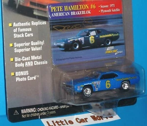Johnny Lightning Stock Car Legends Pete Hamilton 6 Plymouth Satellite Real Rider - Picture 1 of 4